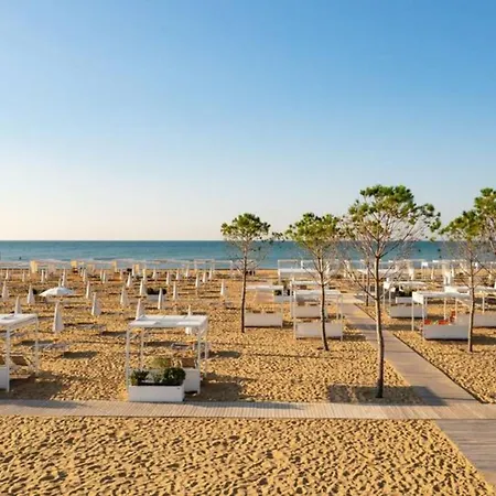 Bright Flat 50m From The Sea Apartment Bibione